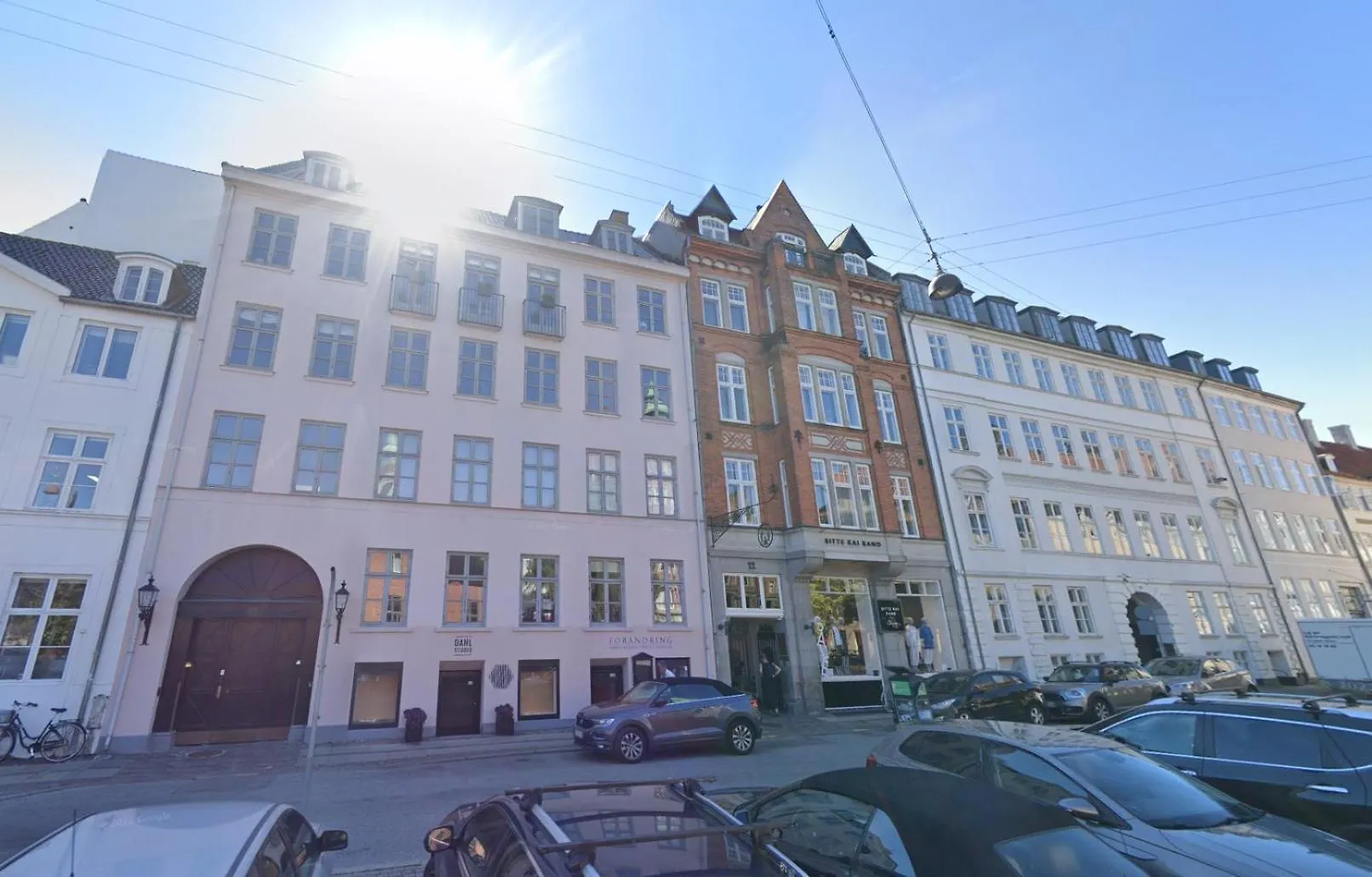 Rare 4Br Apartment W Unique Details In Cph City Copenhagen