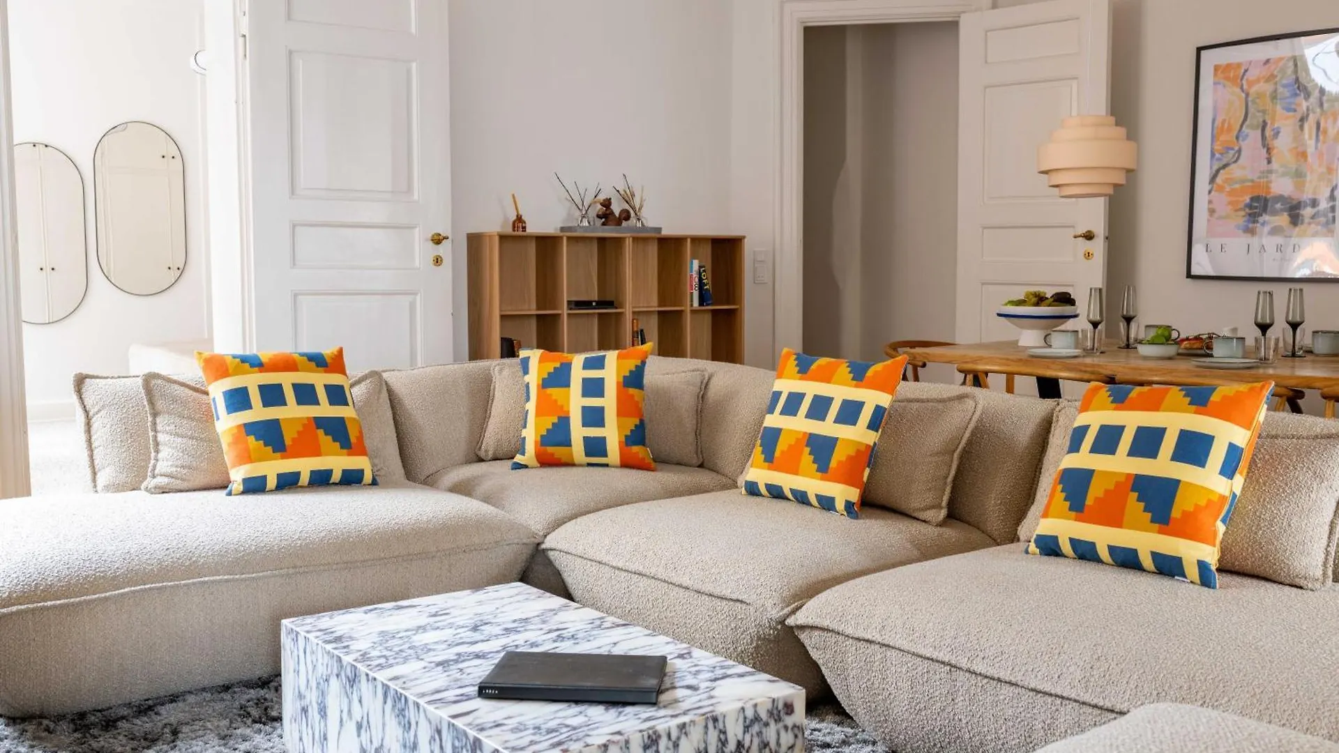 Rare 4Br Apartment W Unique Details In Cph City Copenhagen