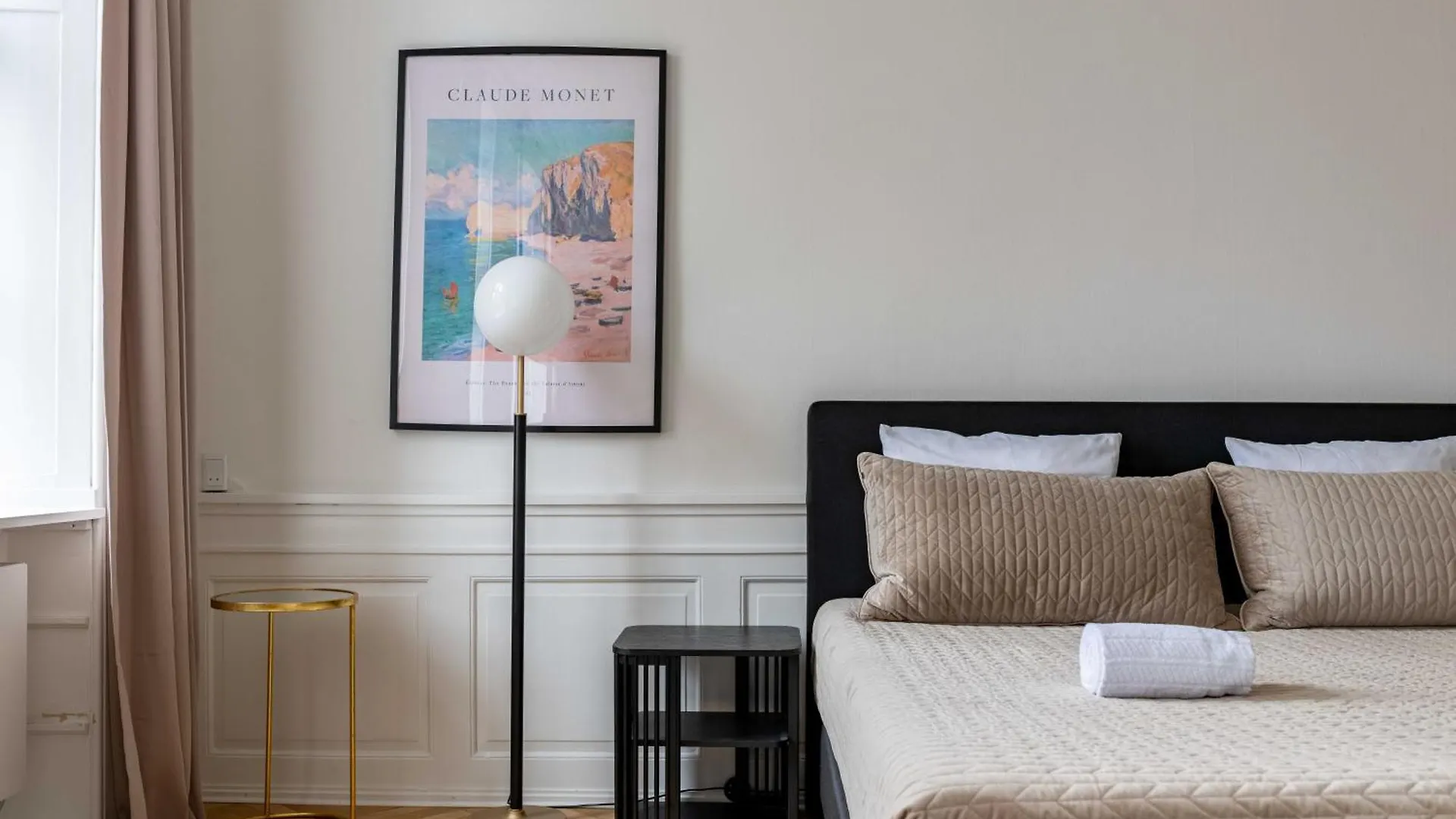 Rare 4Br Apartment W Unique Details In Cph City Copenhagen Denmark